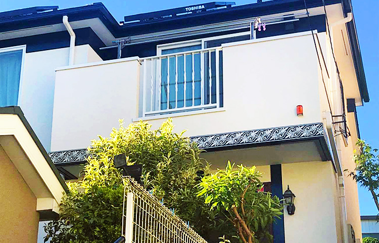 タイル風のペイントアート