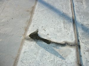 ベランダ（シート）のめくれ